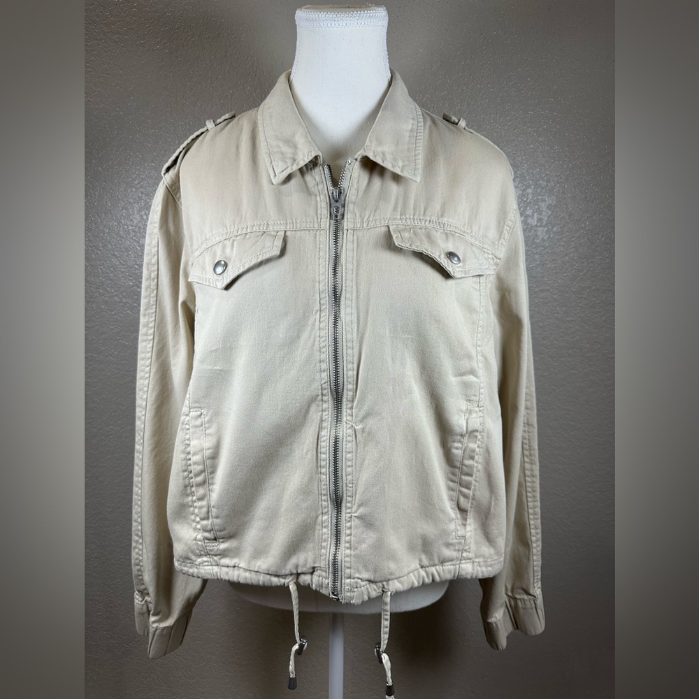 Blank NYC cotton crop zip front jacket in a buff cream color